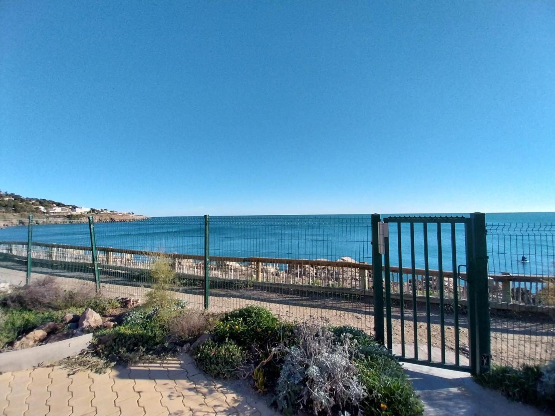 40 M², 1Ere Ligne Mer, Dernier Etage Avec Ascenseur Sète Exterior foto